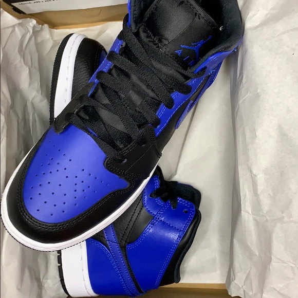 Jordan 1 mid Royal - Picture 2 of 6